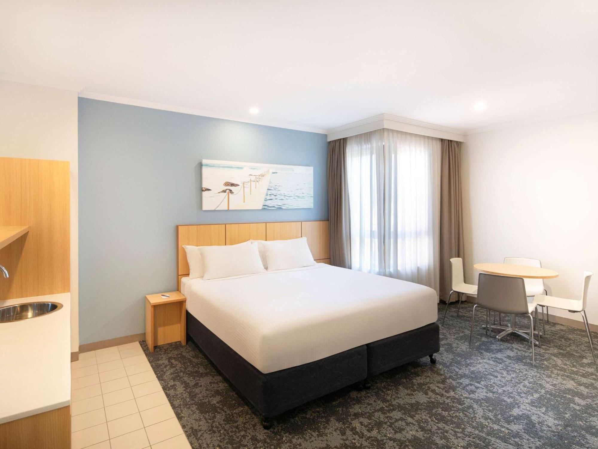 Mercure Sydney Manly Warringah Экстерьер фото