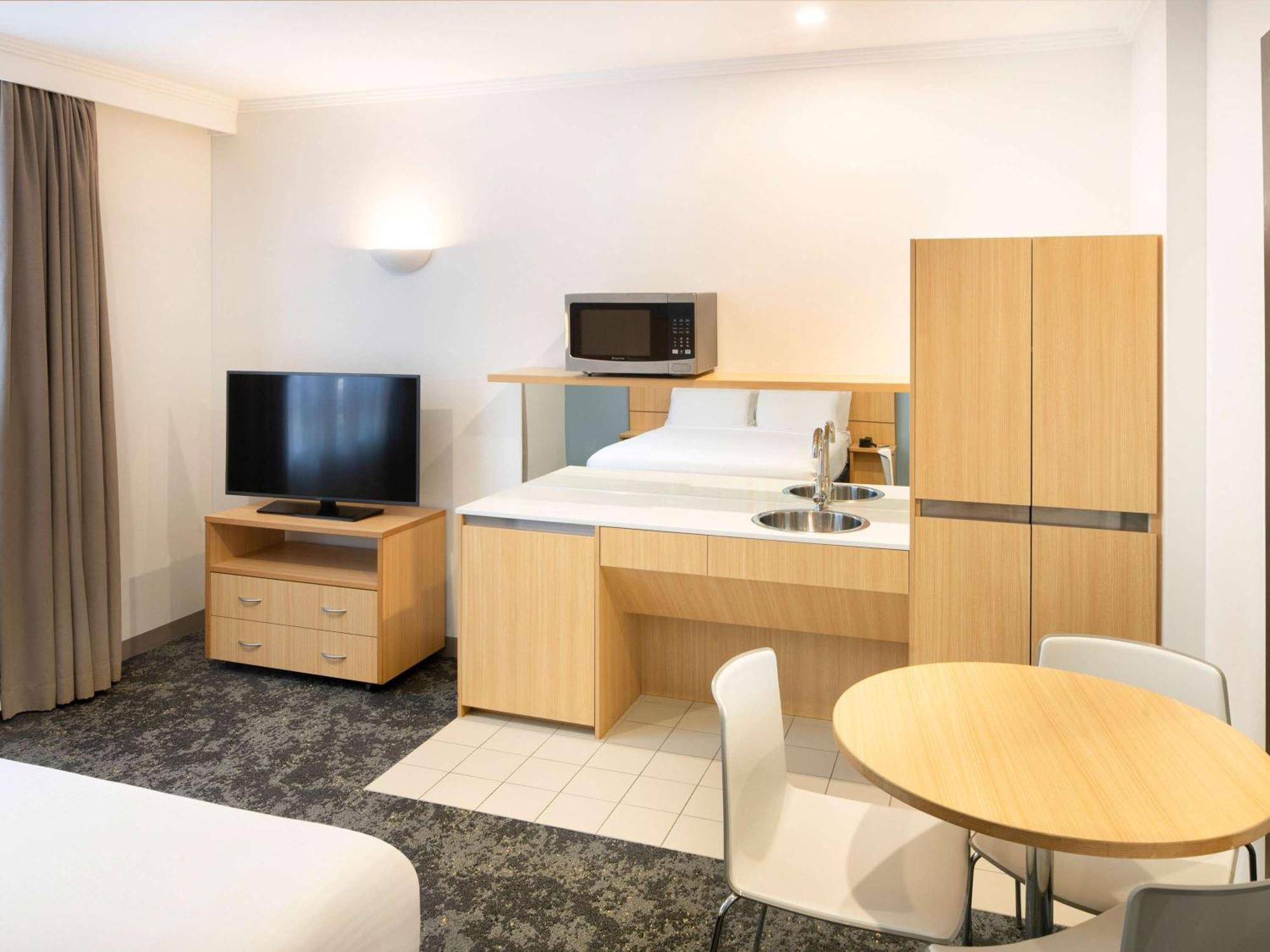 Mercure Sydney Manly Warringah Экстерьер фото